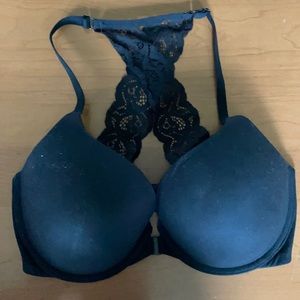 Doesn’t fit me. My loss your gain!